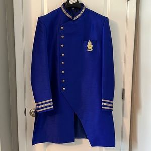 Men’s Indian Outfit M/41 Worn Once Like New